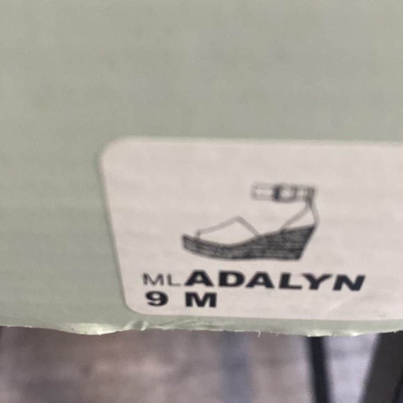 Powder blue suede and leather wedged espadrilles lightly worn size 9 Mark Fisher - Picture 8 of 8